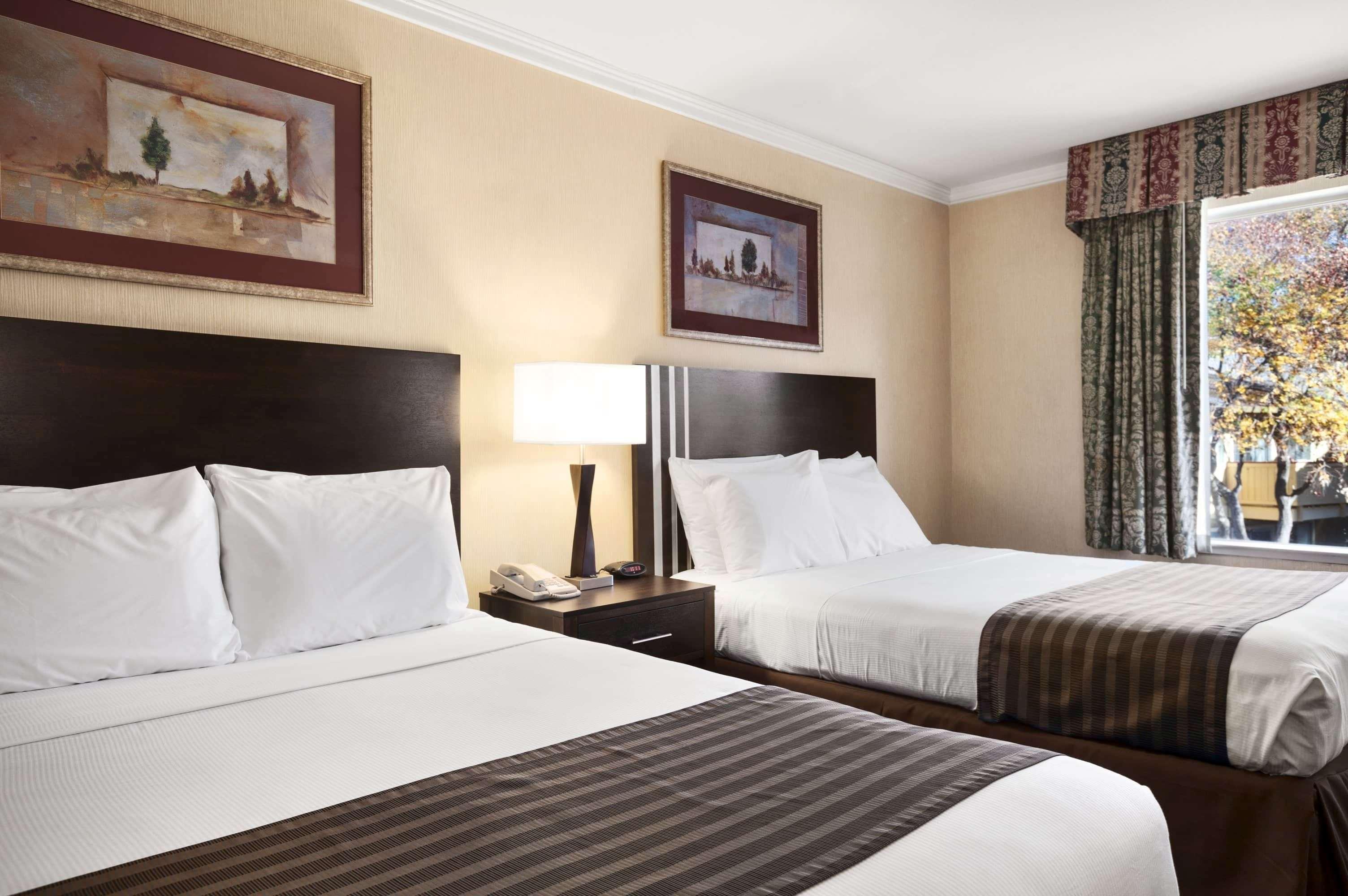 Days Inn By Wyndham Concord Dış mekan fotoğraf