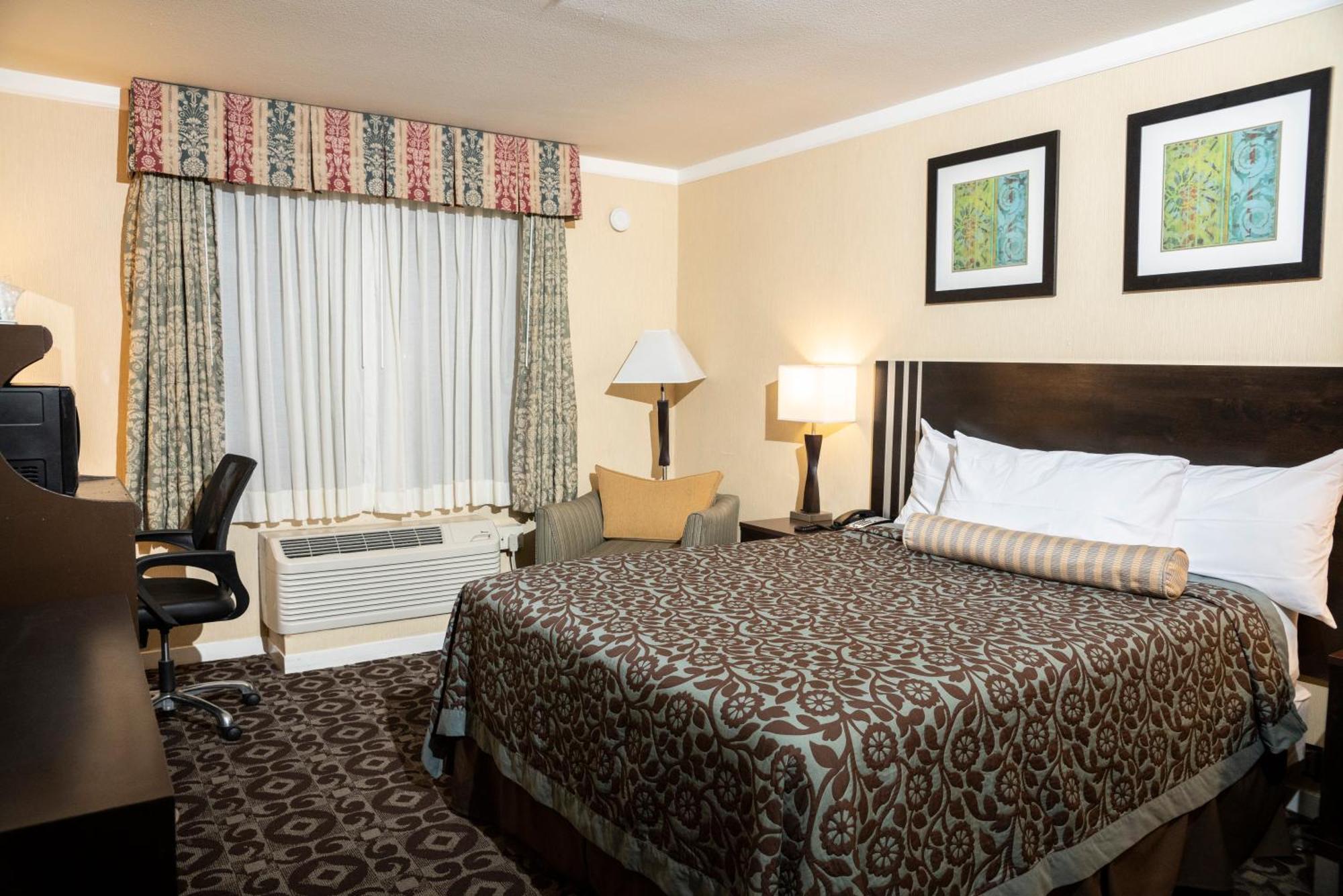 Days Inn By Wyndham Concord Oda fotoğraf