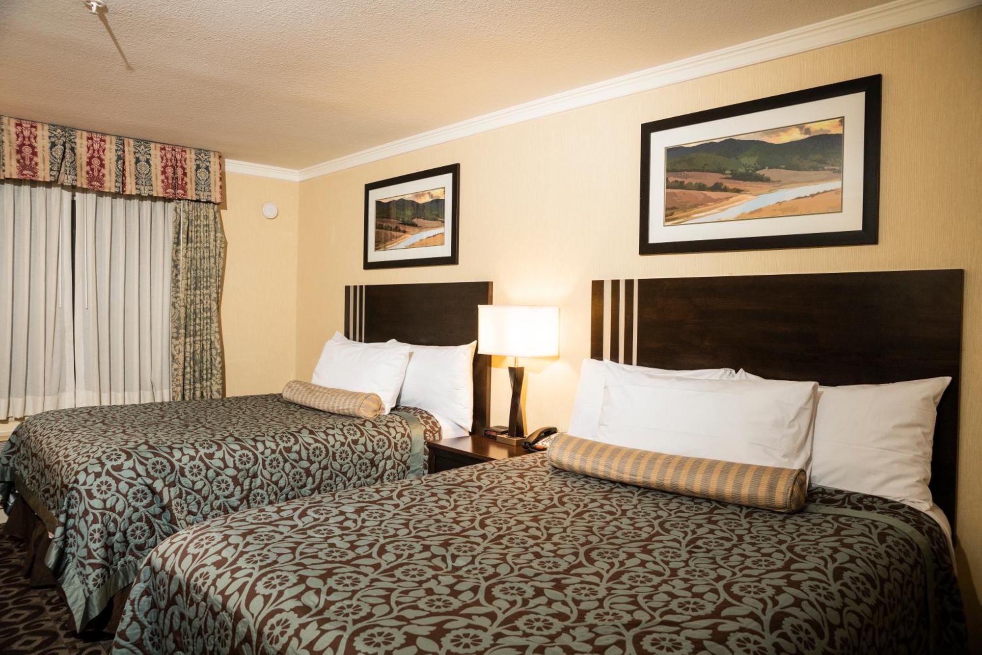 Days Inn By Wyndham Concord Oda fotoğraf