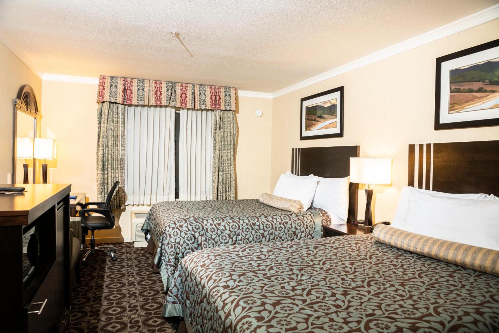 Days Inn By Wyndham Concord Oda fotoğraf