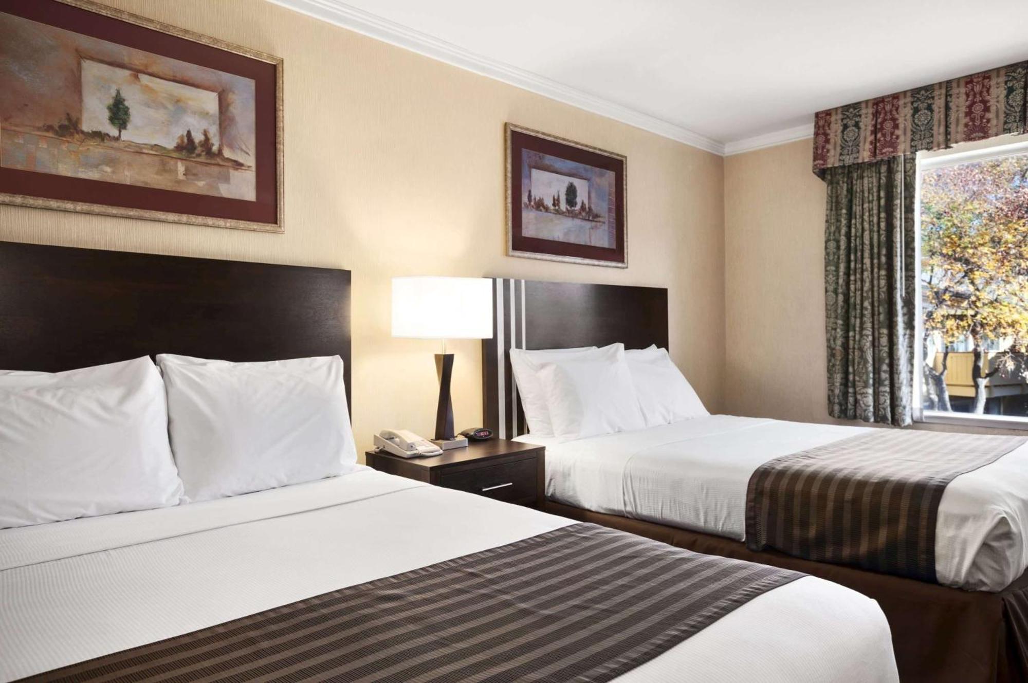 Days Inn By Wyndham Concord Dış mekan fotoğraf