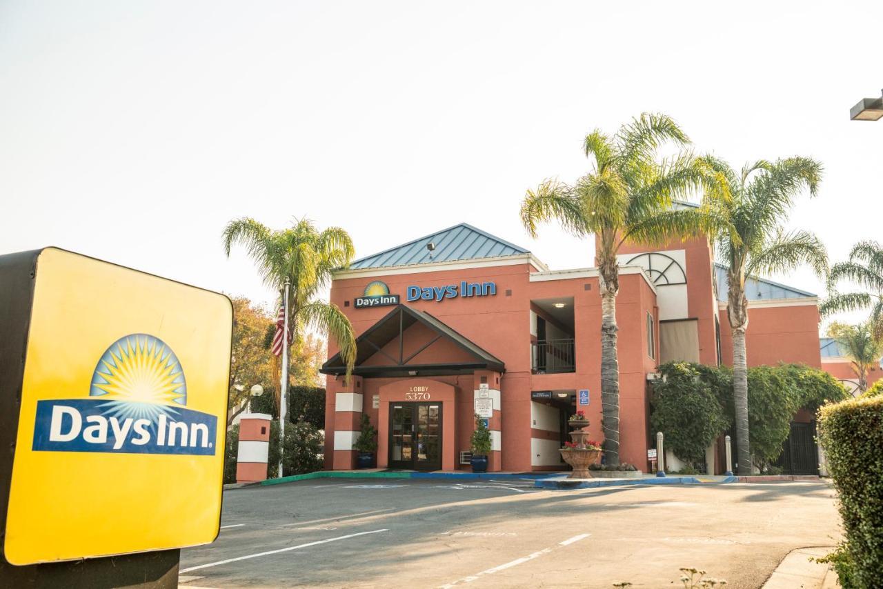 Days Inn By Wyndham Concord Dış mekan fotoğraf