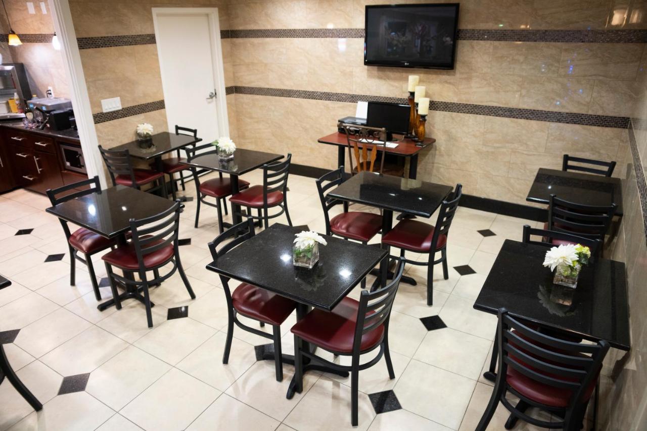 Days Inn By Wyndham Concord Dış mekan fotoğraf